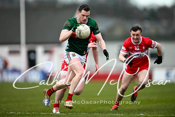 Derry v Mayo176